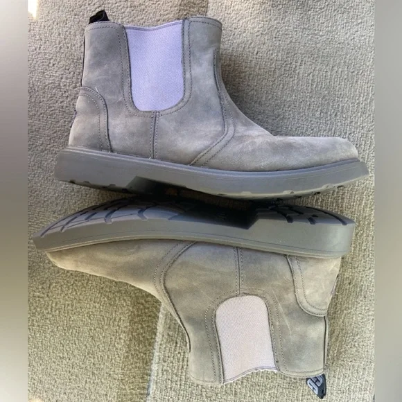 UGG Bolden Weather Boots SZ 5 Green Grey Chelsea Boot Round Toe Slip On 1112455K - Picture 3 of 8